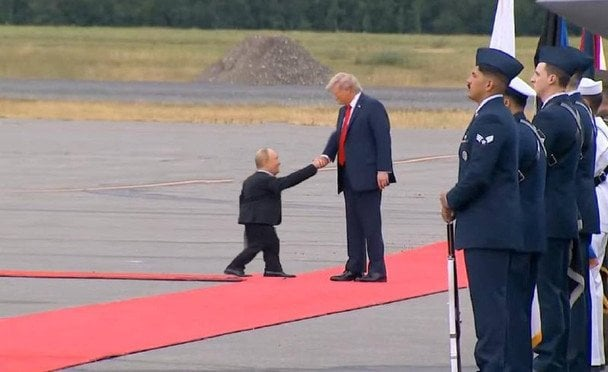 Зустріч Трампа і Путіна на Алясці: українці відповіли "мемами"