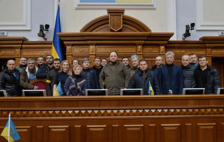 "Крутіше, ніж Супермама": нова трансляція з Верховної Ради надихнула українців на смішні меми