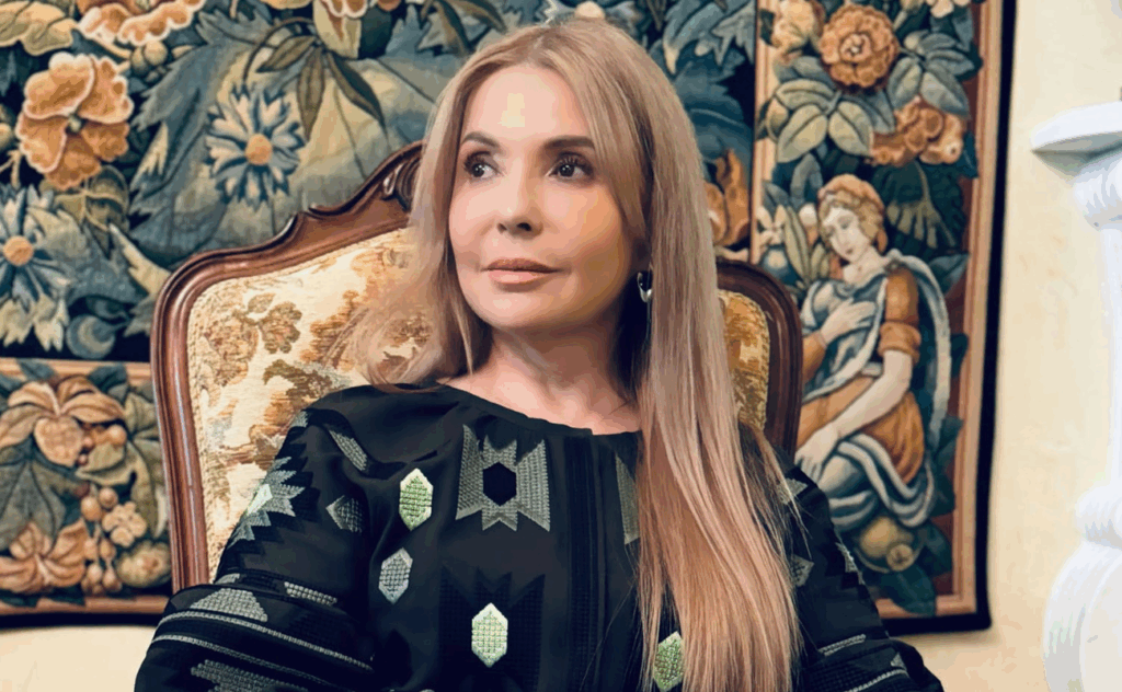 "Ляльку Тимошенко" знайшли в магазині: у мережі показали курйозне відео