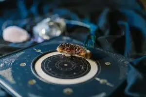 Фінансовий гороскоп на 15 серпня 2025 року для всіх знаків Зодіаку