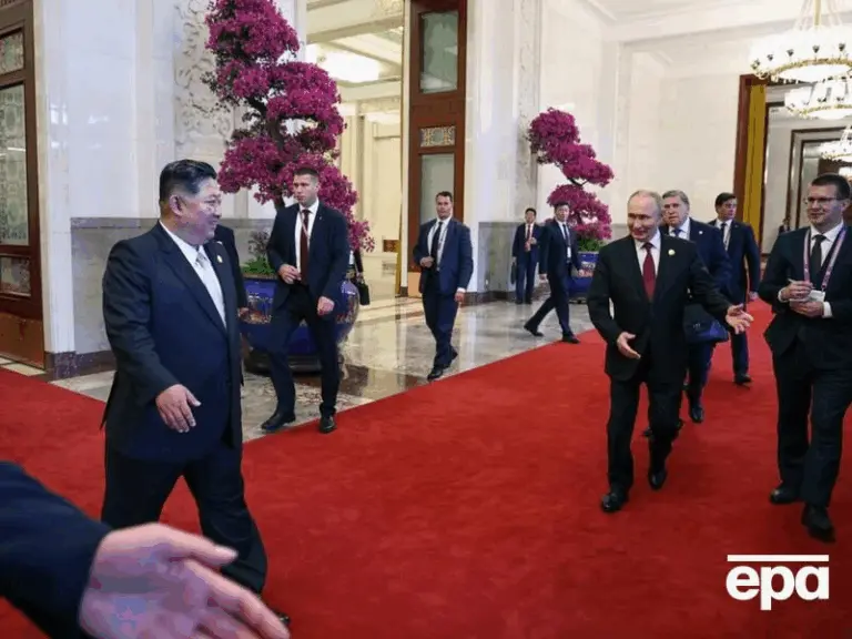 У Пекіні охоронці Путіна й Кім Чен Ина не могли поділити пульт від кондиціонера