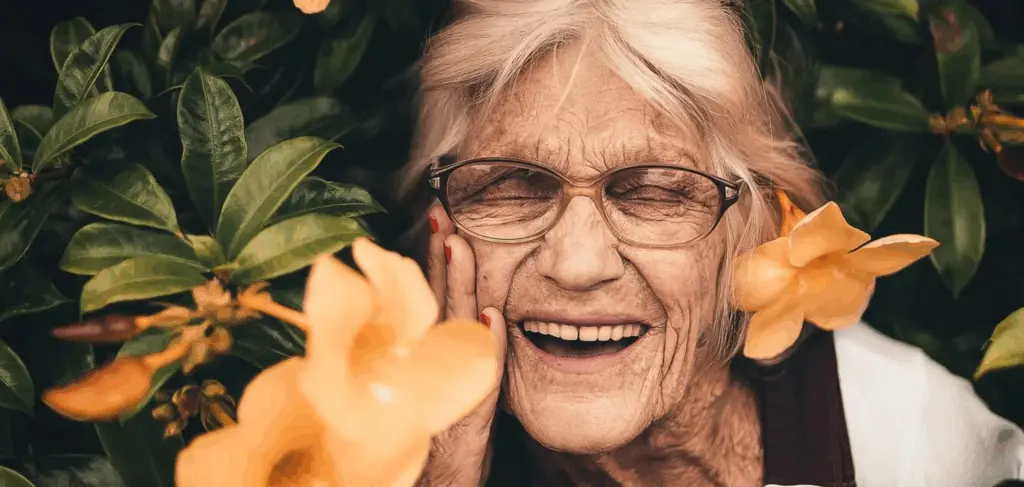 Вчені розкрили таємницю «запаху старості» та пояснили, як його позбутися Вчені розкрили таємницю «запаху старості» та пояснили, як його позбутися