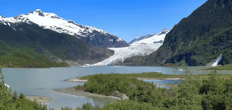 Аляска змінюється: NASA зафіксувало появу нового острова