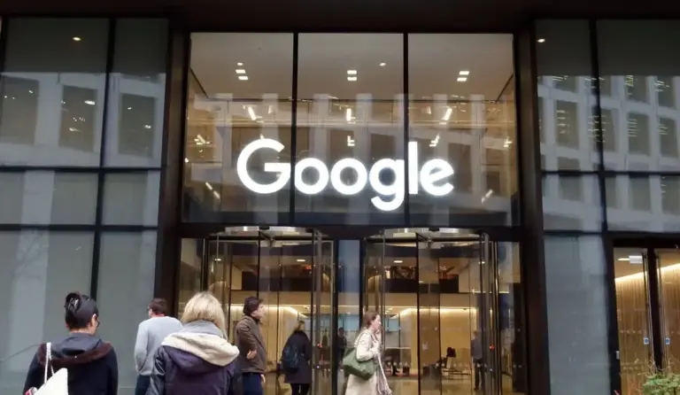 Google інвестує понад $6 млрд у штучний інтелект у Британії