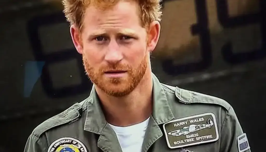 Меган Маркл на 41-річчя принца Гаррі пригадала його військове минуле і показала фото Меган Маркл на 41-річчя принца Гаррі пригадала його військове минуле і показала фото