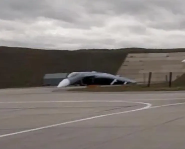 Російські пропагандисти похизувалися «здутим» Су-33 на навчаннях «Захід–2025»