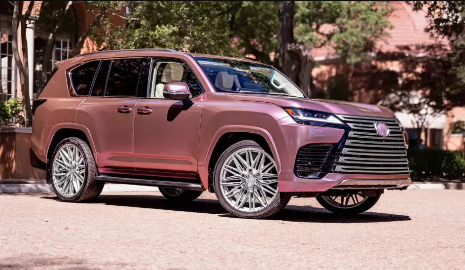 Lexus представив Glam LX: позашляховик, перетворений на гламурний салон краси на колесах