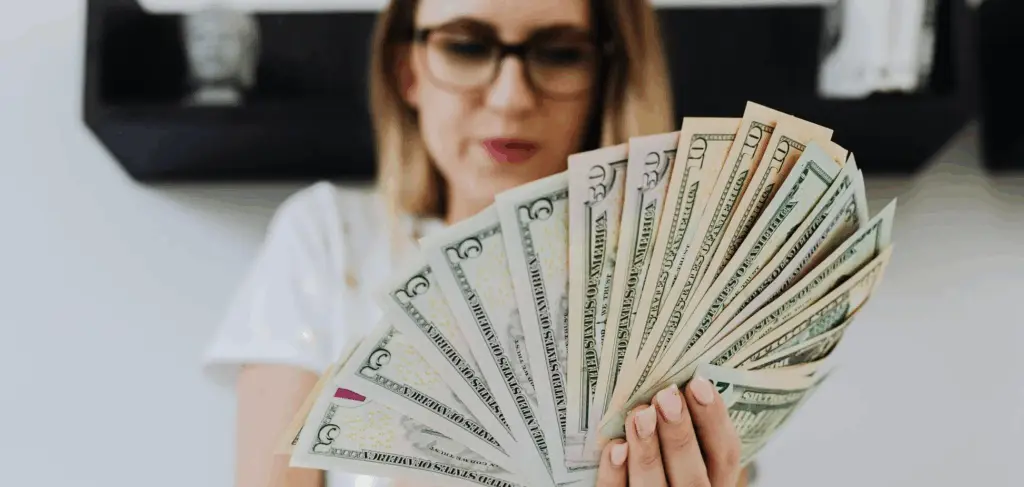 Фінансовий гороскоп на 23 вересня 2025: кому пощастить із грошима Фінансовий гороскоп на 23 вересня 2025: кому пощастить із грошима