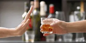 Лікування алкоголізму в клініці Олега Василенка у Львові: як працює підхід “без примусу”
