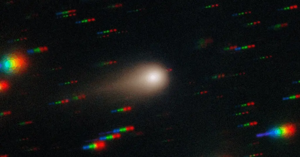 Міжзоряний об’єкт 3I/ATLAS несподівано змінив колір і став яскравішим