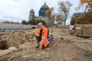 У центрі Берліна знайшли підвали єврейських будинків, знищених за часів нацизму