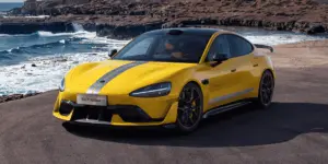 Суд змусив Xiaomi повернути 10 000 юанів, хоча клієнтка внесла лише половину