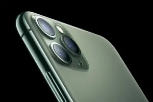 Apple визнала iPhone 11 Pro та Apple Watch Series 5 «вінтажними»: що це означає