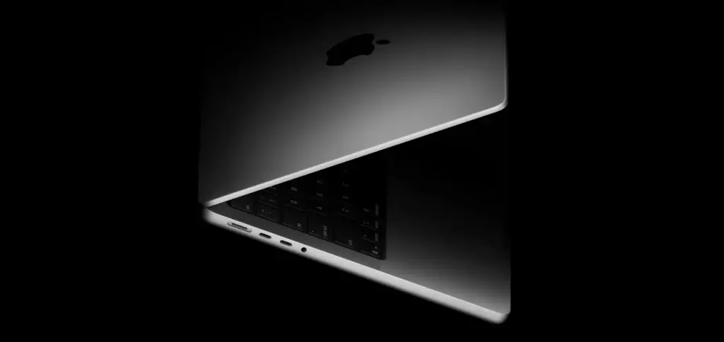 Apple запускає “дешевий” MacBook: що відомо про загадкову модель
