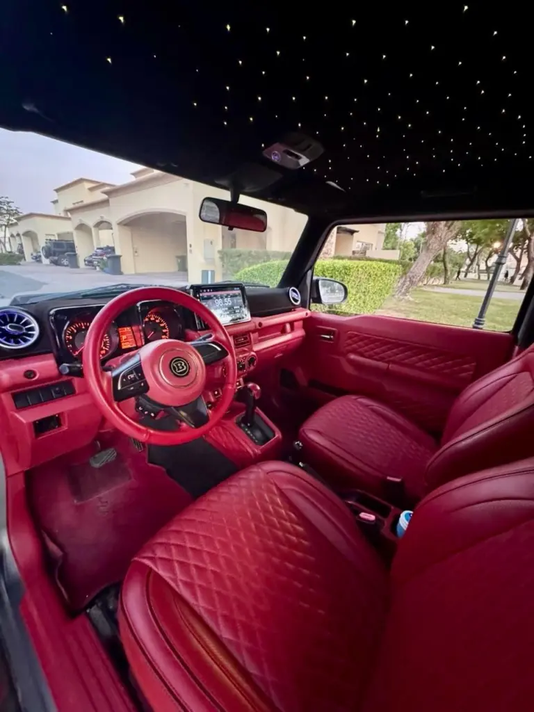 У Дубаї продають «бебі-Гелендваген»: але є нюанс