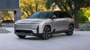 Subaru готує великий електрокросовер на базі Toyota Highlander EV