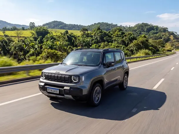 Оновлений Jeep Renegade отримав електрифікацію та став економнішим