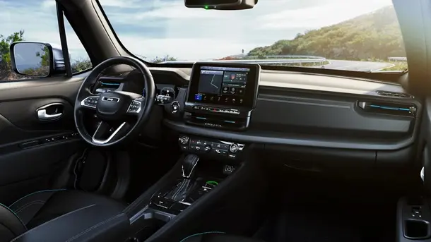 Оновлений Jeep Renegade отримав електрифікацію та став економнішим