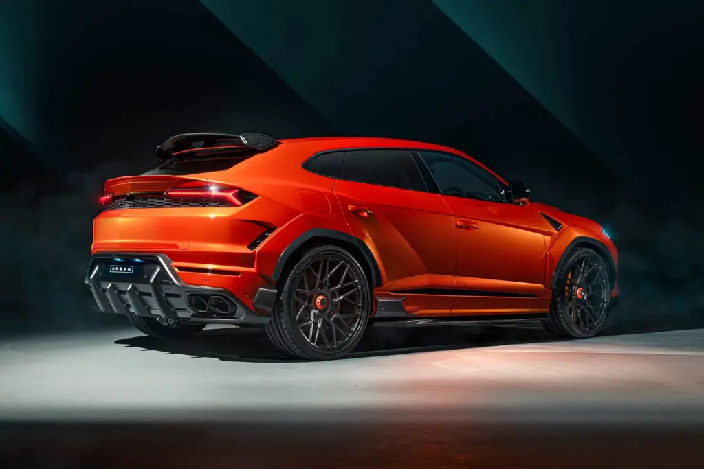 Карбоновий пакет для Lamborghini Urus SE: Urban Automotive показала свій топ-проєкт