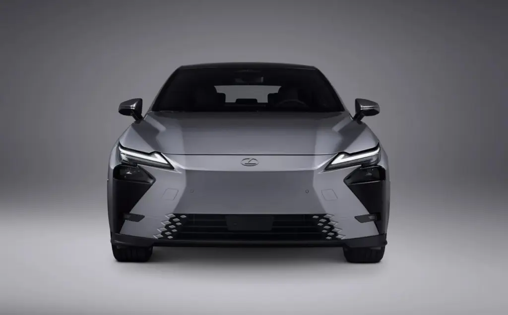 Новий Lexus ES 2026 – найдоступніший електромобіль у своєму класі