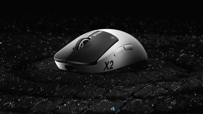 Logitech G запускає в Україні PRO X2 SUPERSTRIKE — мишу, яку тестували NAVI