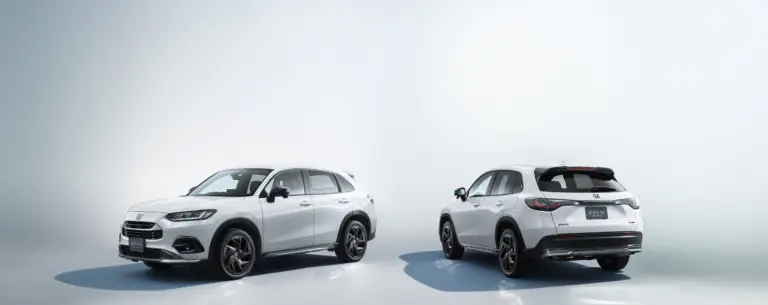 Honda показала оновлений ZR-V: компактний кросовер на базі Civic