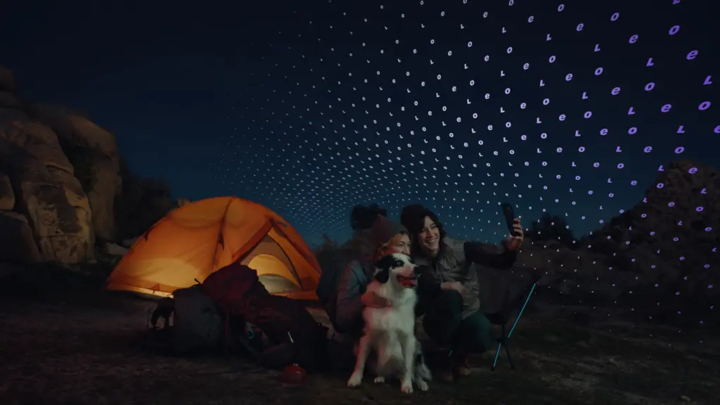 Apple обрала Amazon для супутникового зв’язку iPhone