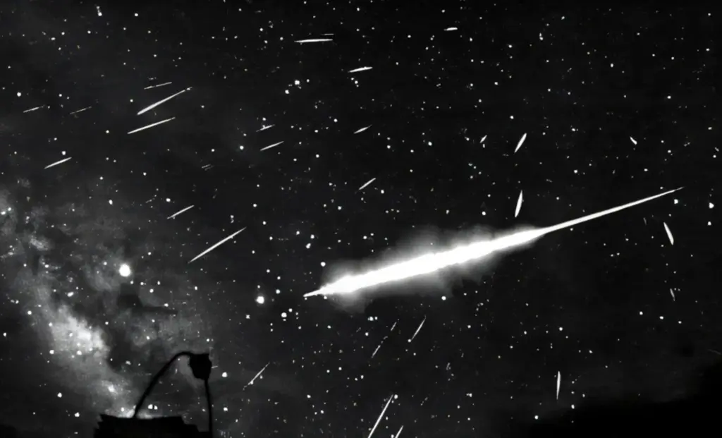 Астрономи зафіксували астероїд, який сам себе знищує на орбіті