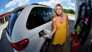 Дизельні авто можуть стати чистішими без модернізації: як вода впливає на викиди