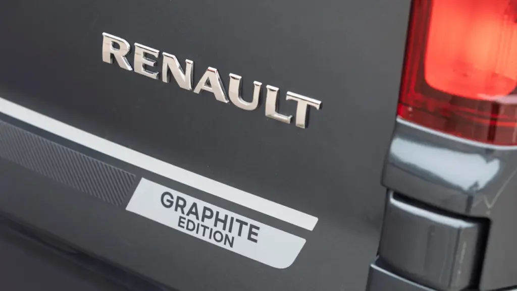 Renault представили новий Trafic Graphite Edition: спецверсія з преміальним оснащенням