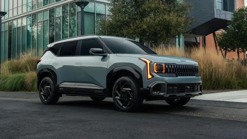 Kia показала Seltos нового покоління: більше простору і новий дизайн Kia показала Seltos нового покоління: більше простору і новий дизайн