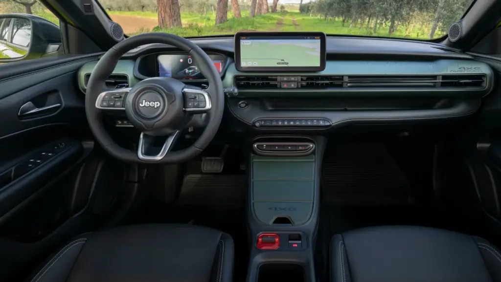 Jeep показав оновлений Avenger: новий двигун і більш “позашляховий” дизайн