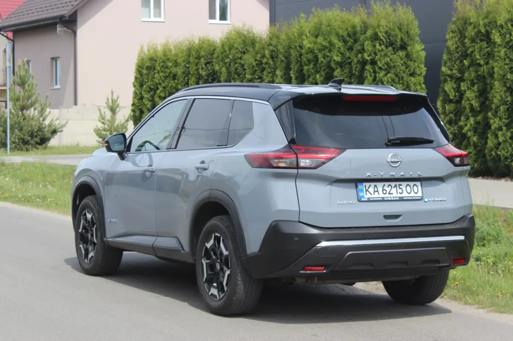 Новий Nissan X-Trail офіційно з'явився в Україні: що змінилося та скільки коштує