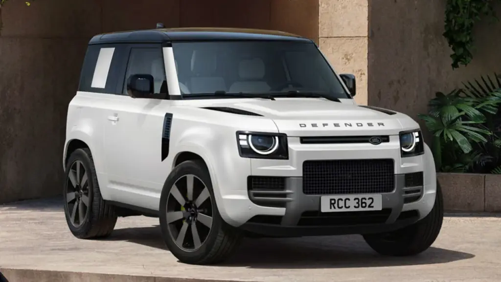 Land Rover оновила Defender: позашляховик отримав нову преміальну версію Vertex