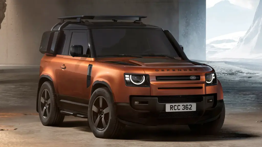 Land Rover оновила Defender: позашляховик отримав нову преміальну версію Vertex