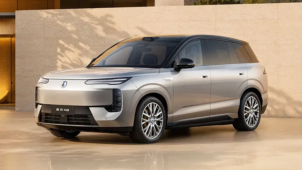 BYD показала електричний кросовер із запасом ходу понад 1000 км — але є нюанс
