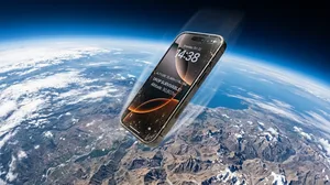 iPhone 17 Pro скинули з висоти 30 607 метрів — смартфон пережив падіння