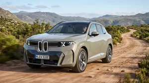 BMW показала нову X5: кнопок майже не залишилося, а запас ходу iX5 сягає 845 км