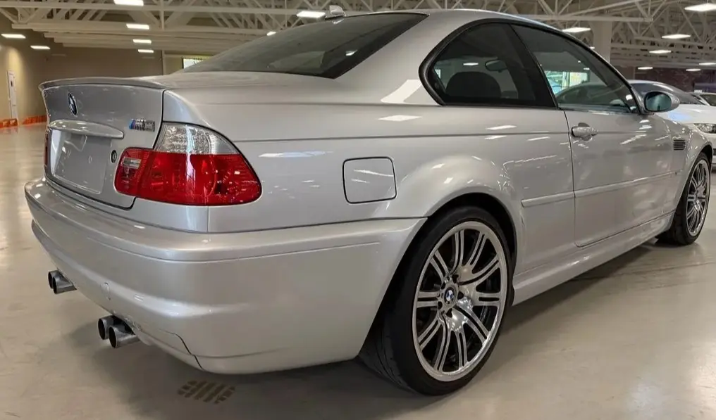 BMW M3 2004 року з пробігом 26 тисяч км продають в Україні: ціна здивує
